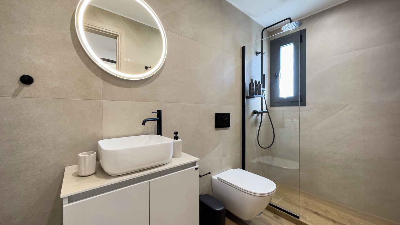 Photo of Bathroom in Voula
