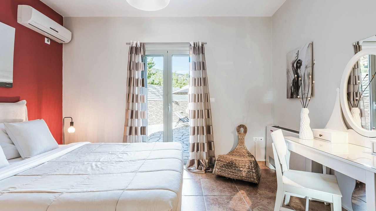 Photo of Bedroom in Makriotika