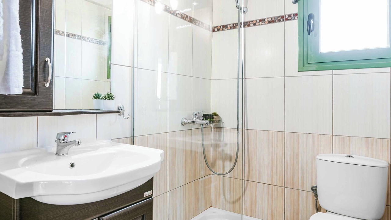 Photo of Bathroom in Makriotika
