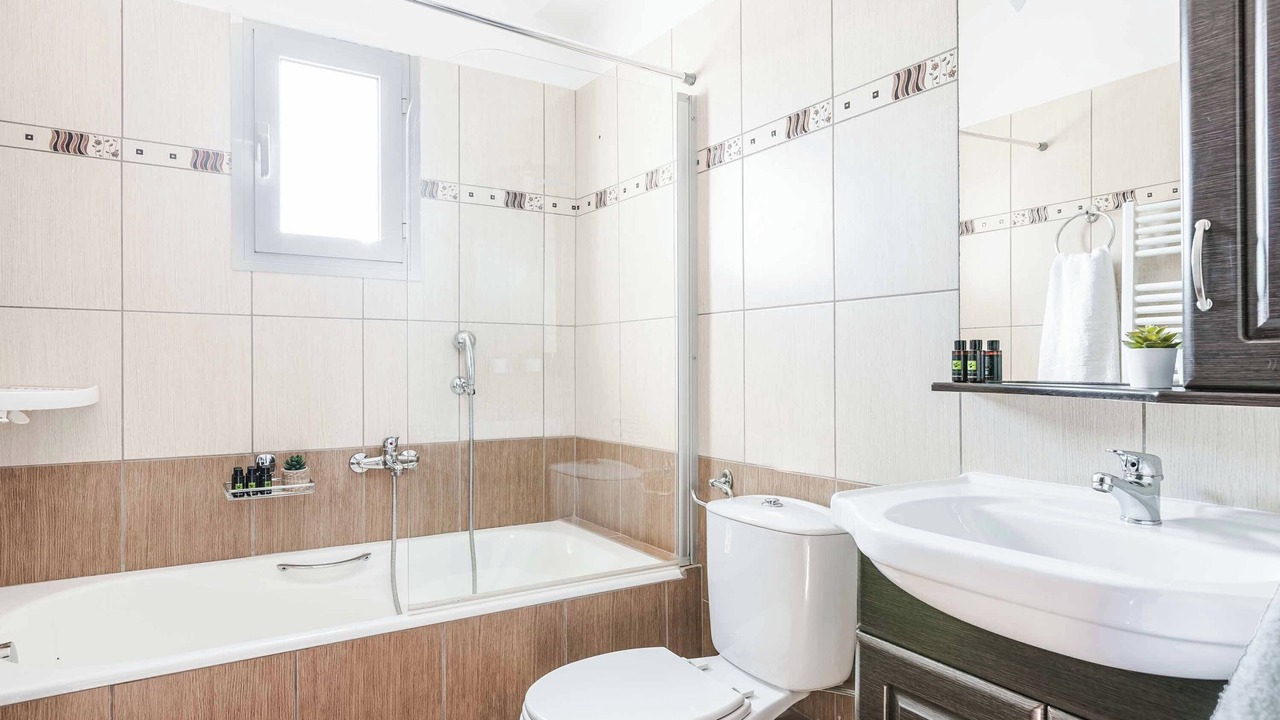 Photo of Bathroom in Makriotika
