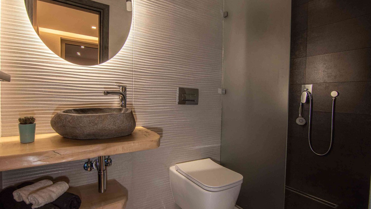 Photo of Bathroom in Kamilari