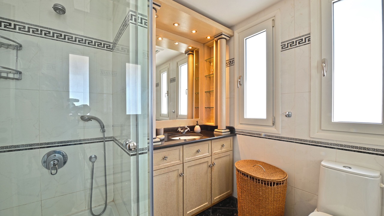 Photo of Bathroom in Voula