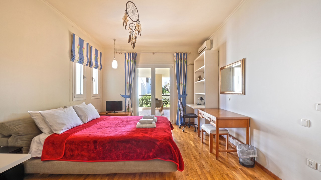 Photo of Bedroom in Voula