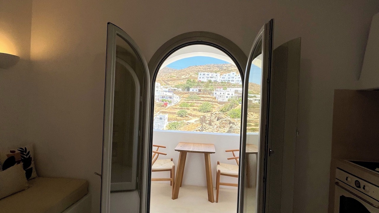 Photo of Patio Balcony in Ios