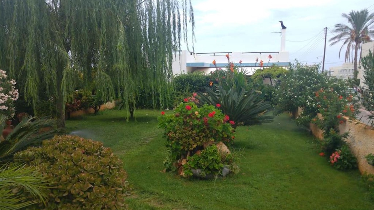 Photo of Outdoor in Aposelemis