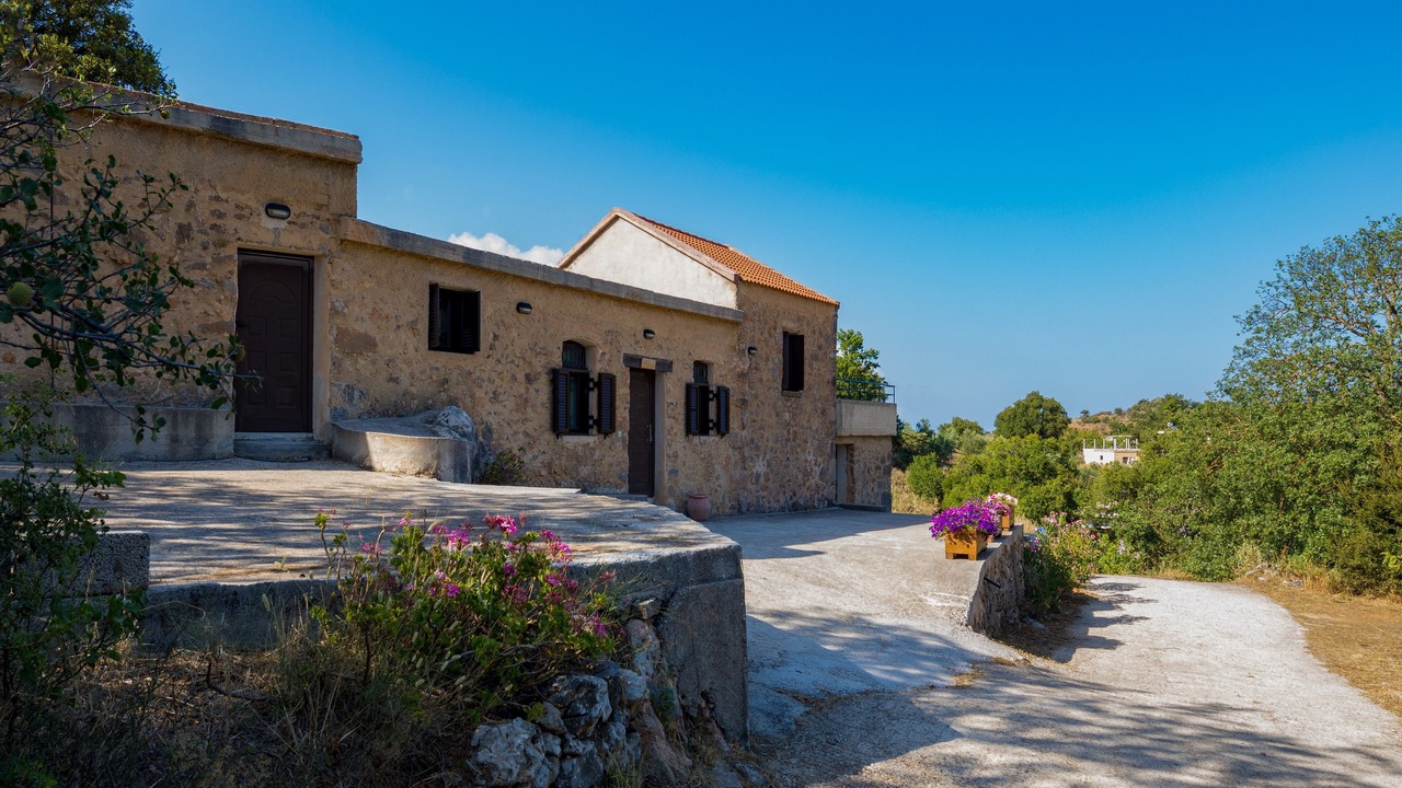 Photo of Outdoor in Kamboi