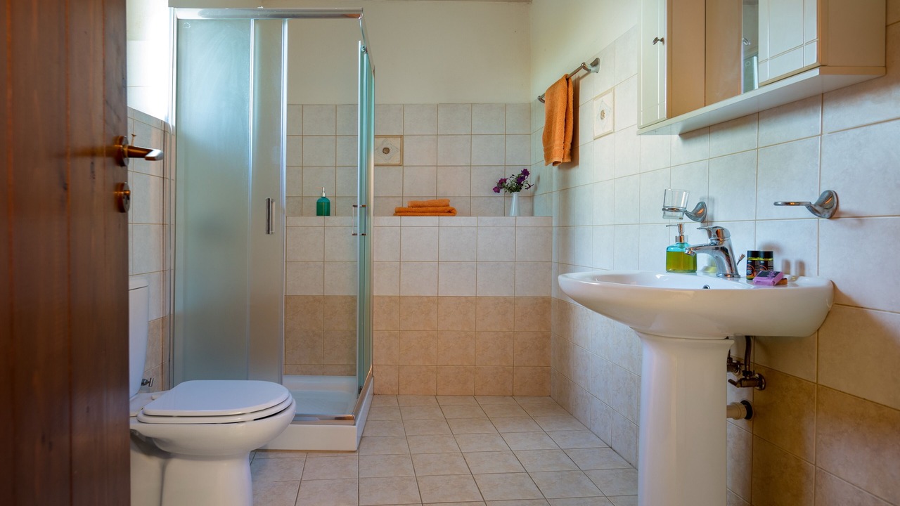 Photo of Bathroom in Kamboi