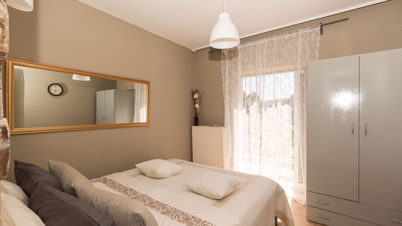 Photo of Bedroom in Neoi Epivates