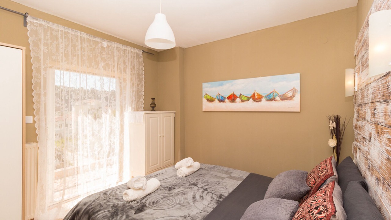 Photo of Bedroom in Neoi Epivates