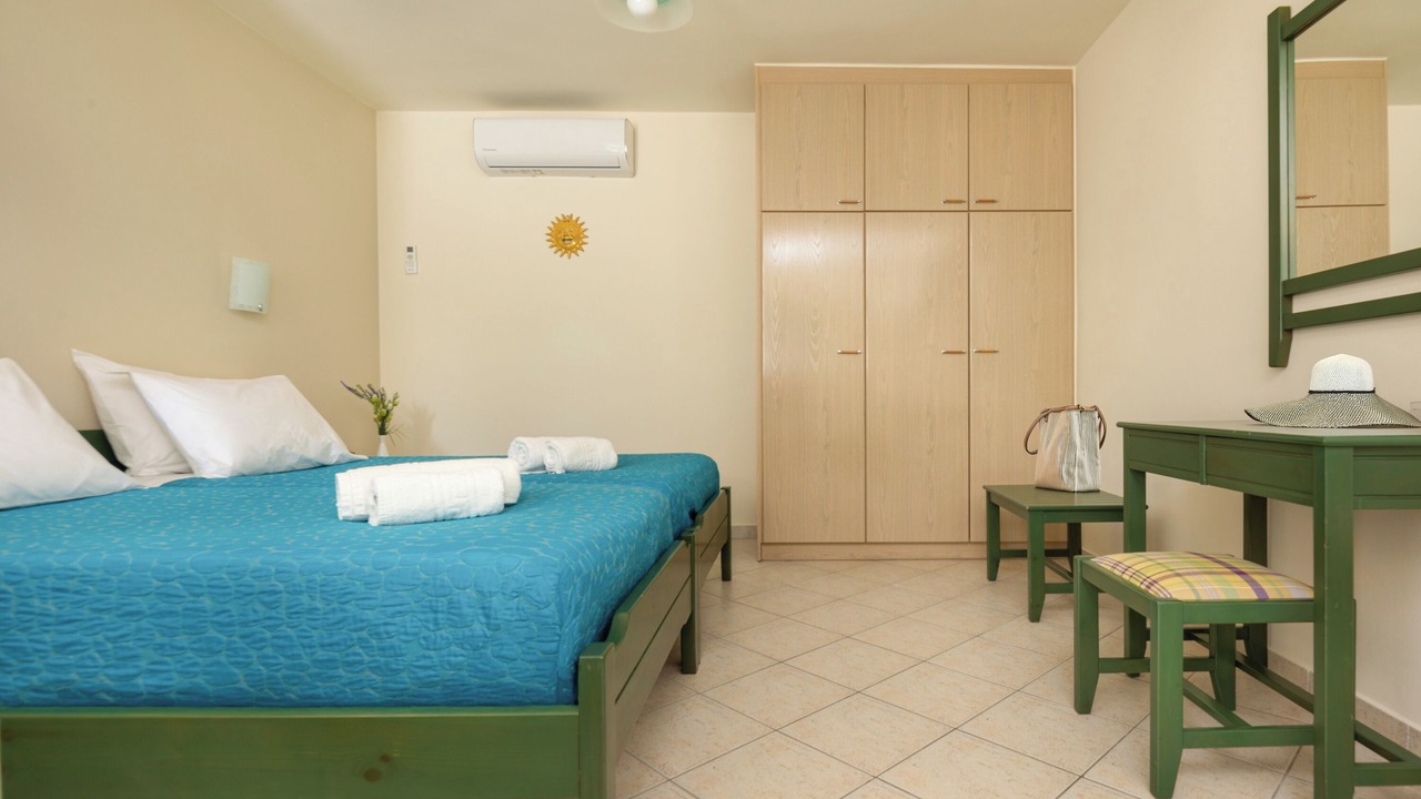 Photo of Bedroom in Almyrida