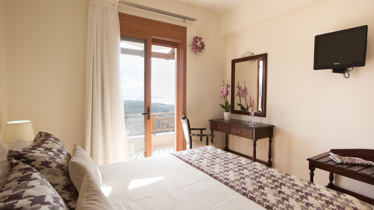 Photo of Bedroom in Triopetra
