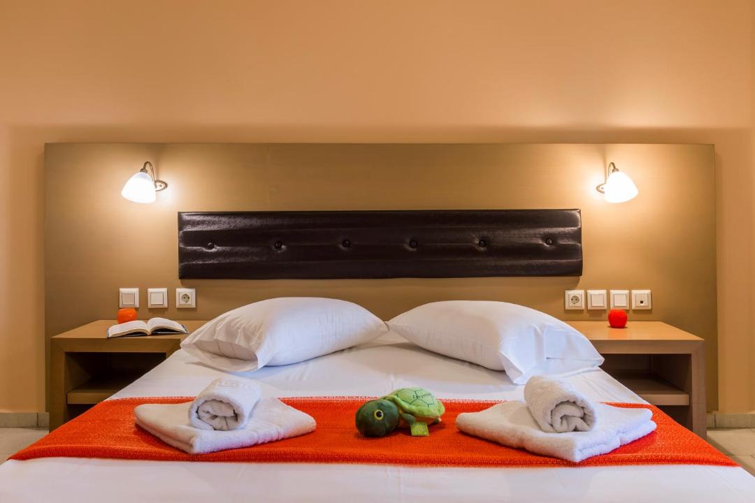 Photo of Bedroom in Amoudi