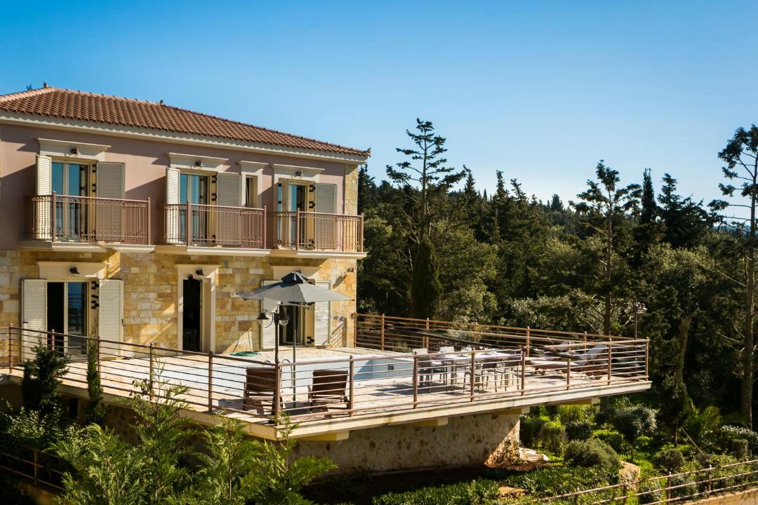 Photo of Patio Balcony in Tzamarelata