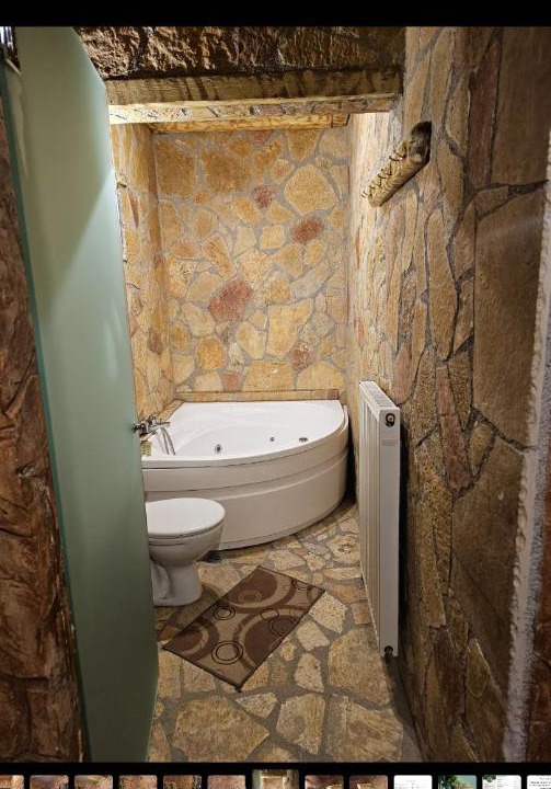 Photo of Bathroom in Kato Zachlorou