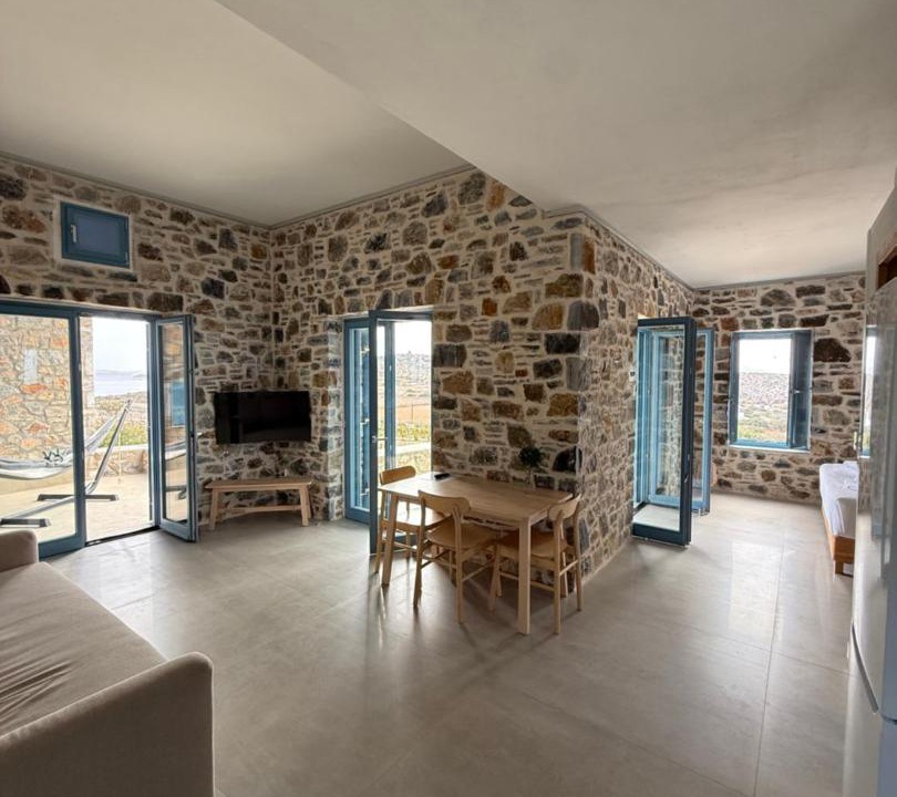 Photo of Others in Schoinousa