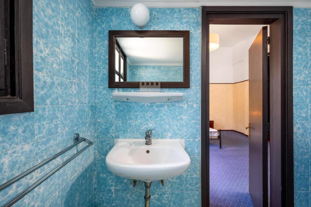 Photo of Bathroom in Asklipiio