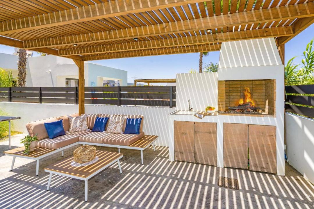 Photo of Patio Balcony in Petaloudes