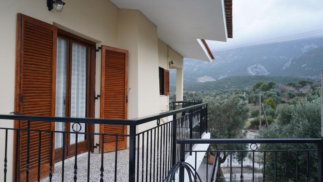 Photo of Patio Balcony in Sipiada