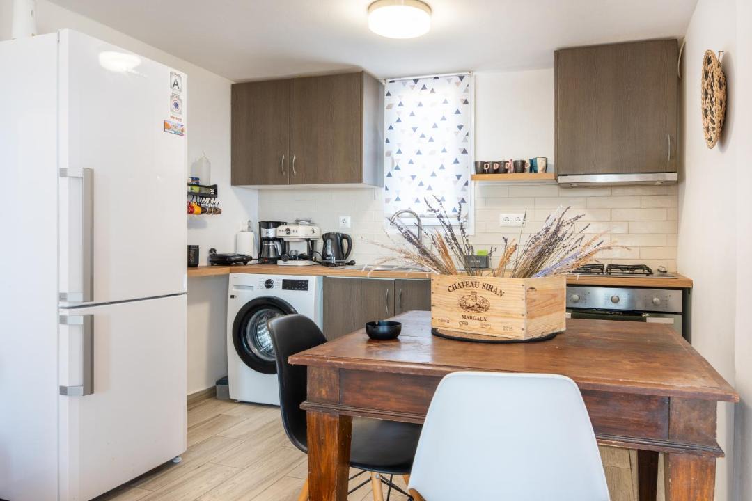 Photo of Kitchen in Ios