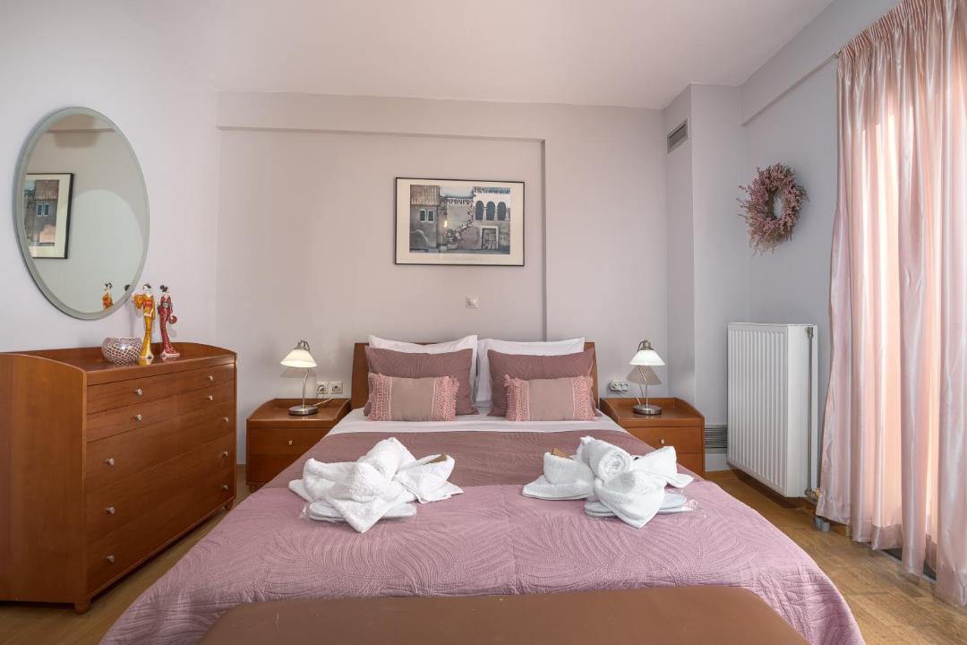 Photo of Bedroom in Vari