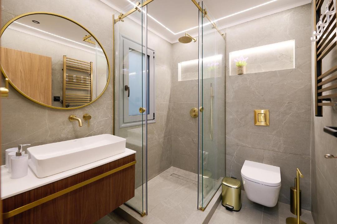 Photo of Bathroom in Platia Viktorias