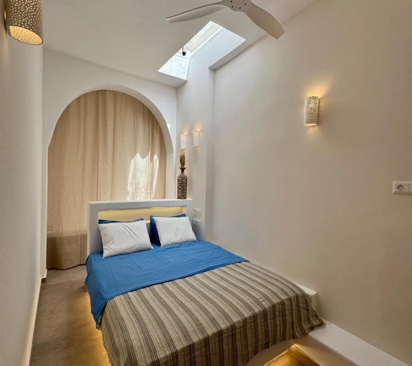 Photo of Bedroom in Ios