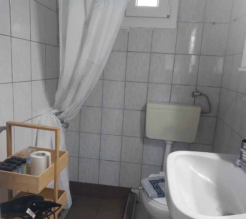 Photo of Bathroom in Makri