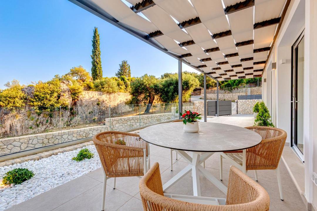Photo of Patio Balcony in Lakones