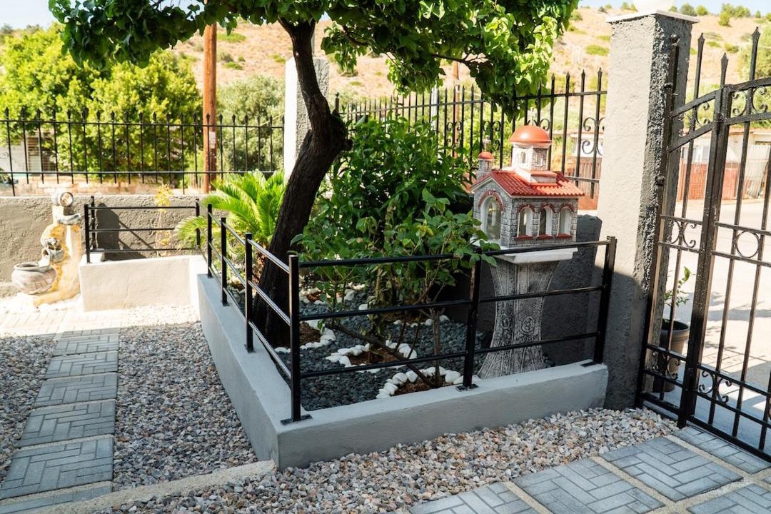 Photo of Patio Balcony in Salamis