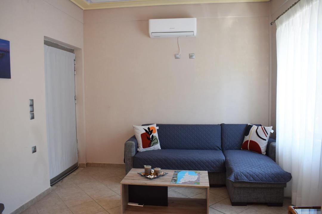 Photo of Others in Limeniskos