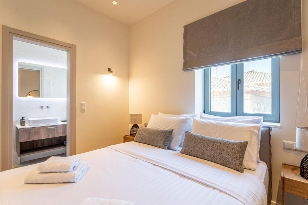 Photo of Bedroom in Lefktron