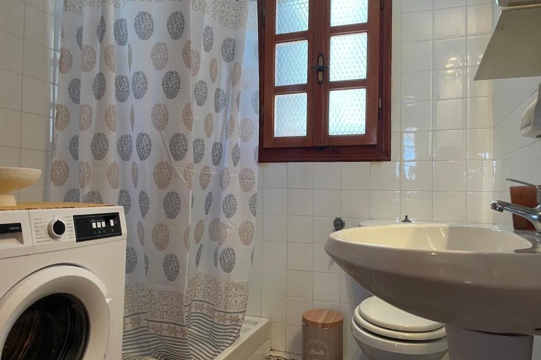 Photo of Bathroom in Avgonyma