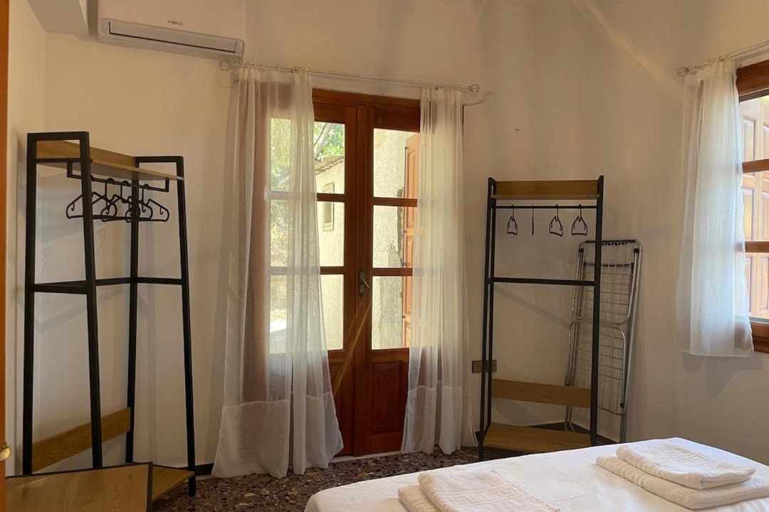 Photo of Bedroom in Avgonyma