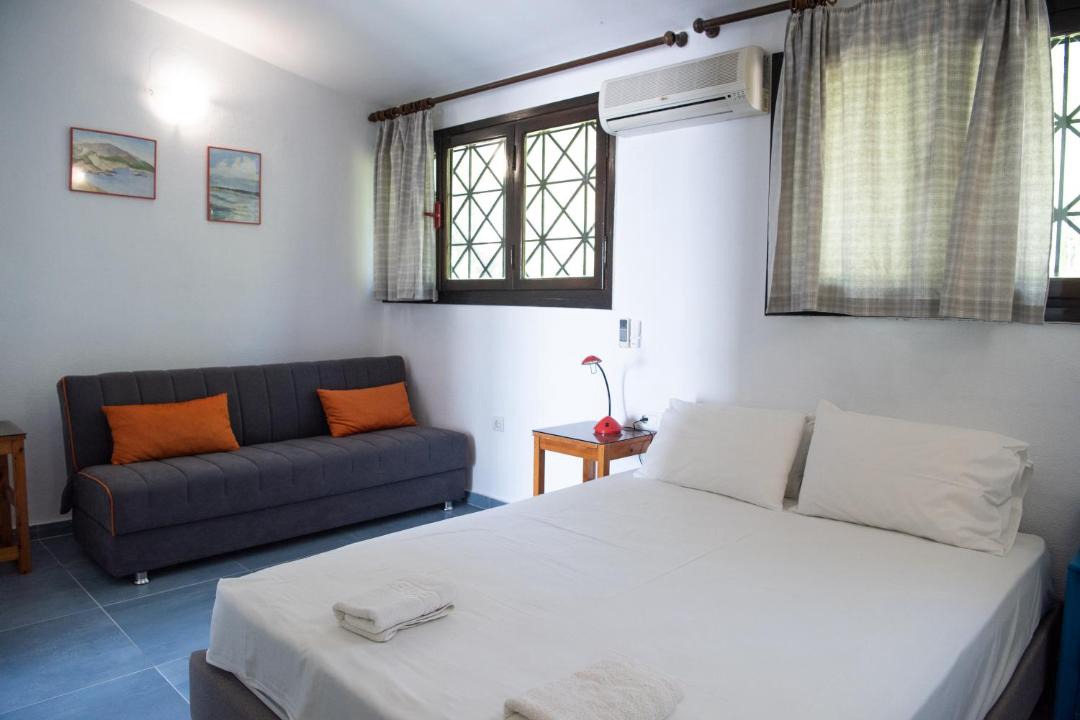 Photo of Bedroom in Limni Keri