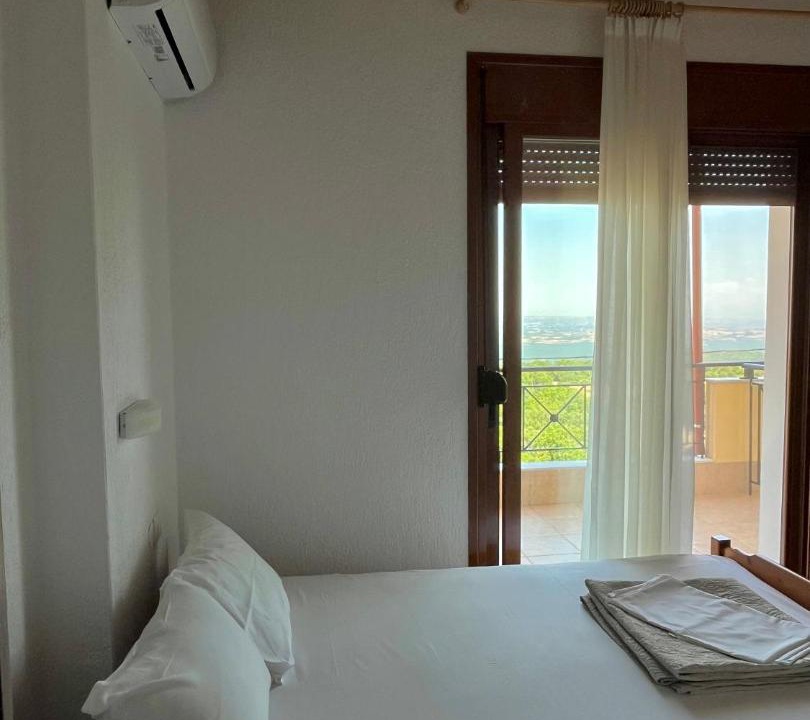 Photo of Bedroom in Dio-Olympos
