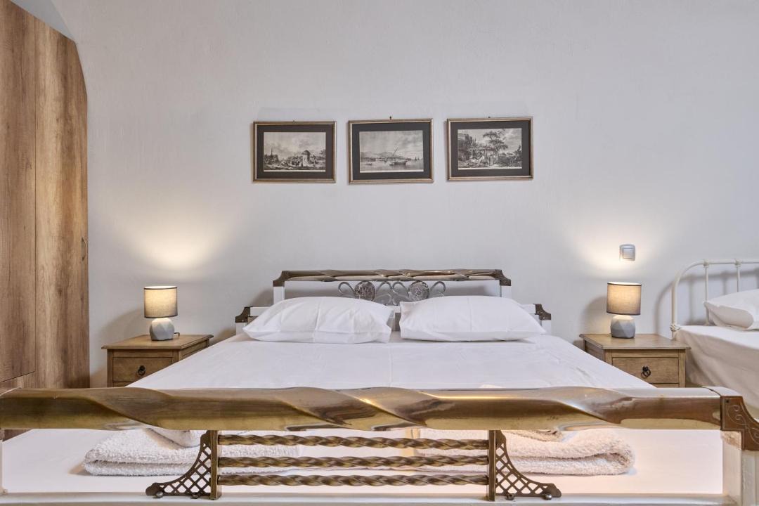 Photo of Bedroom in Agios Georgios Sykousis