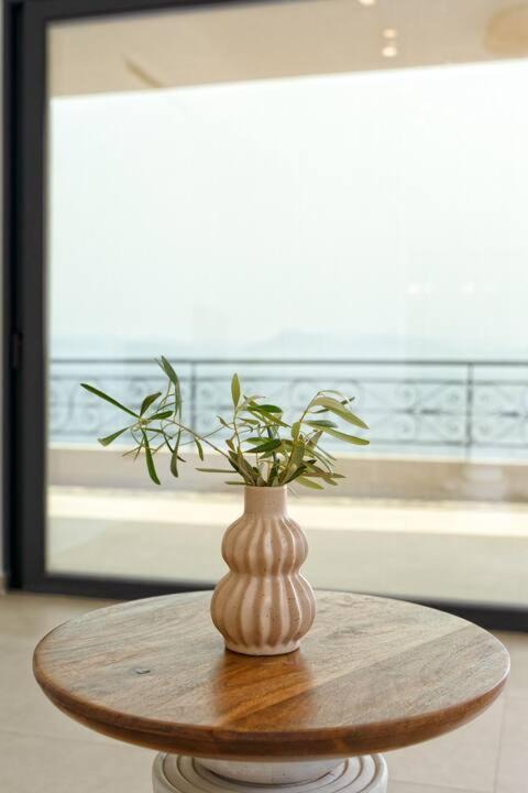 Photo of Others in Limni Vouliagmenis