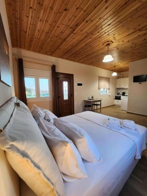 Photo of Bedroom in Eresos-Antissa