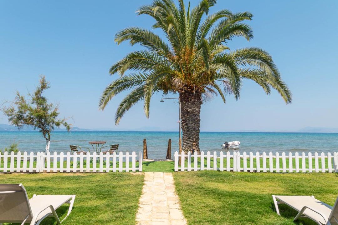 Photo of Others in Molos