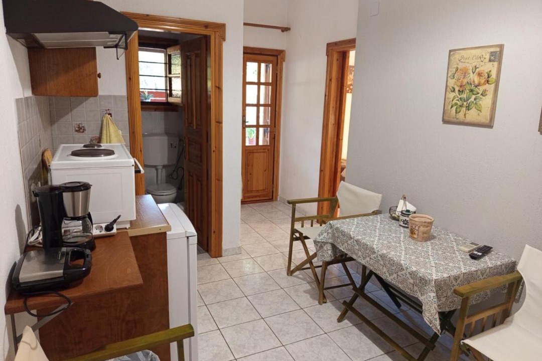 Photo of Kitchen in Stafylos