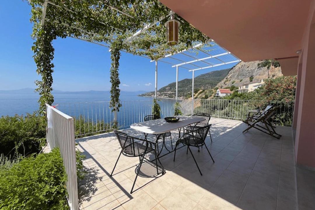 Photo of Patio Balcony in Xirolivado