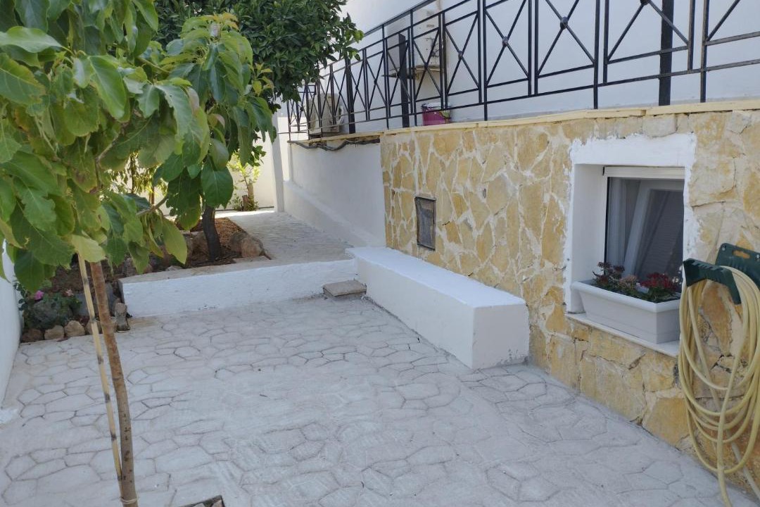 Photo of Patio Balcony in Salamis