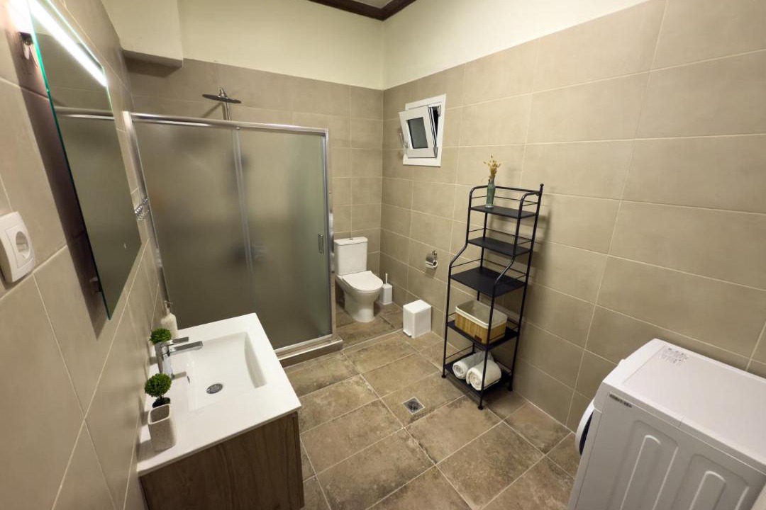 Photo of Bathroom in Dio-Olympos