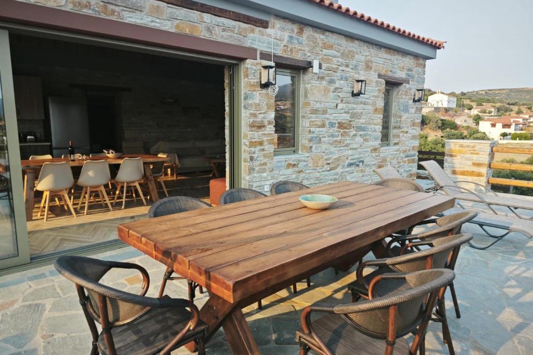 Photo of Patio Balcony in Nea Styra