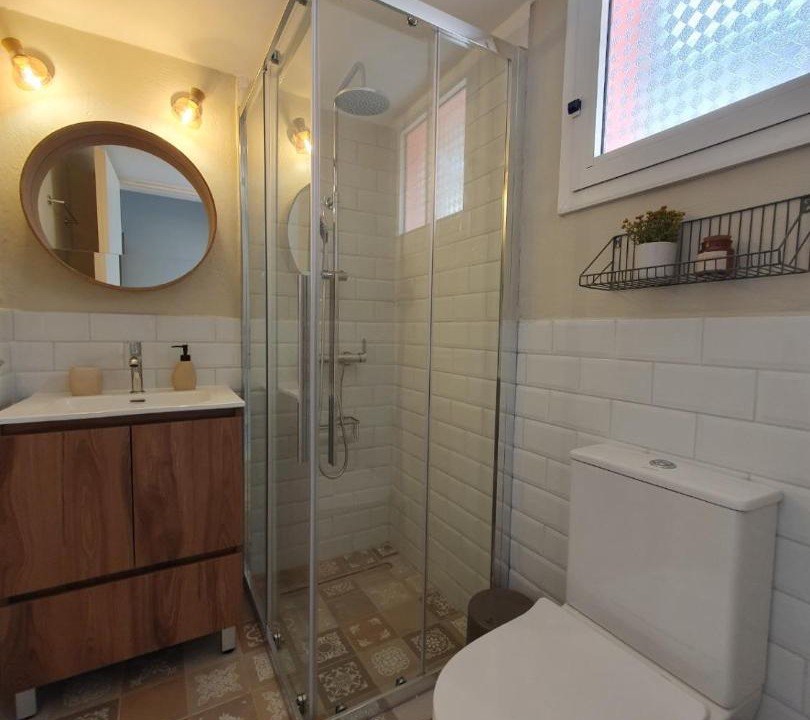 Photo of Bathroom in Zola