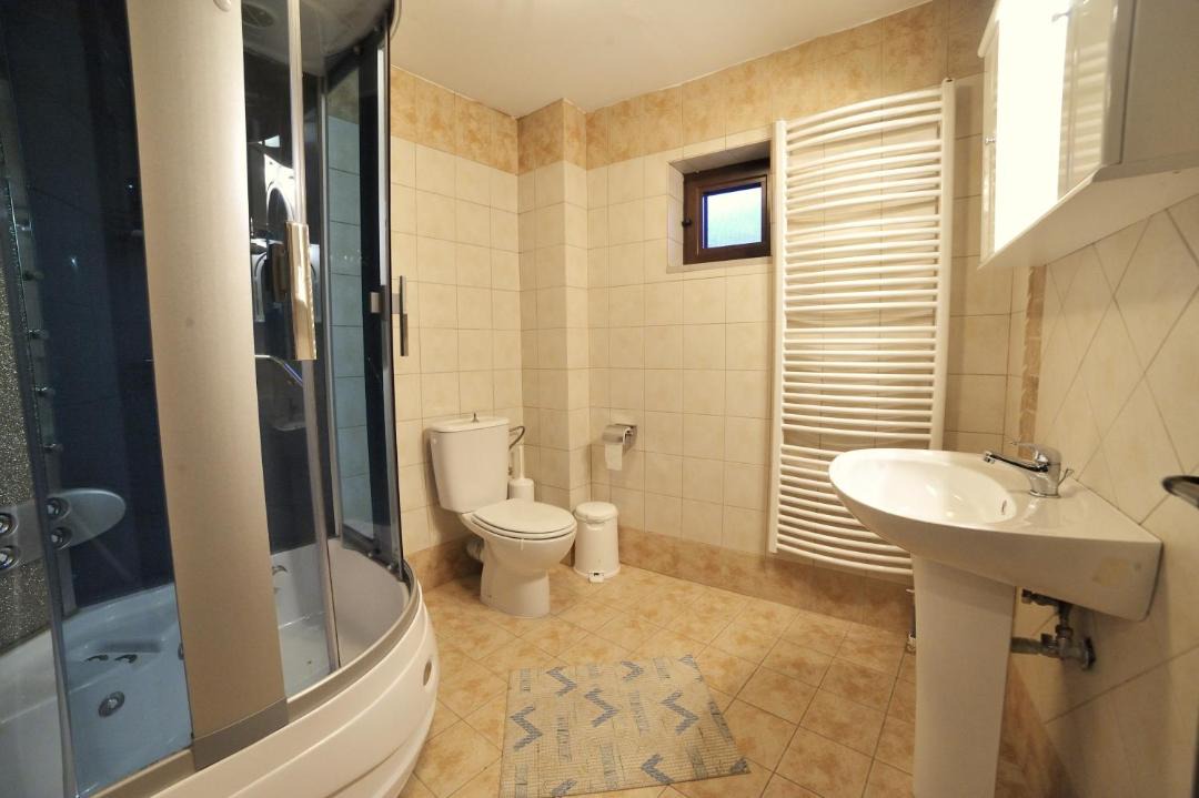 Photo of Bathroom in Aghios Athanasios