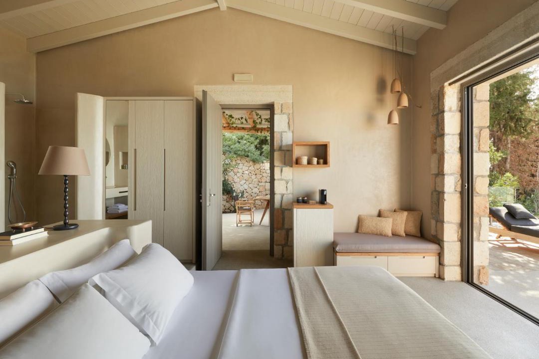 Photo of Others in Lourdata