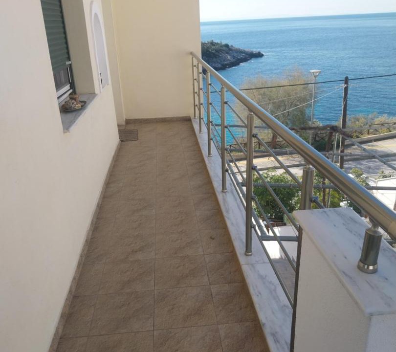Photo of Patio Balcony in Skala Marion