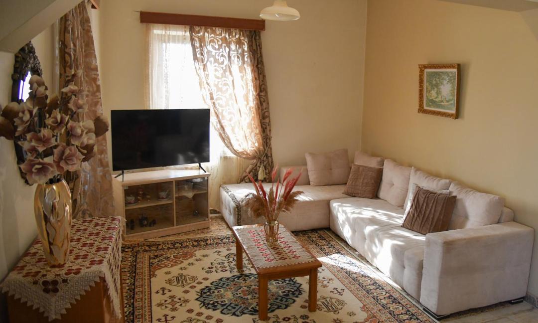 Photo of Livingroom in Mithimna