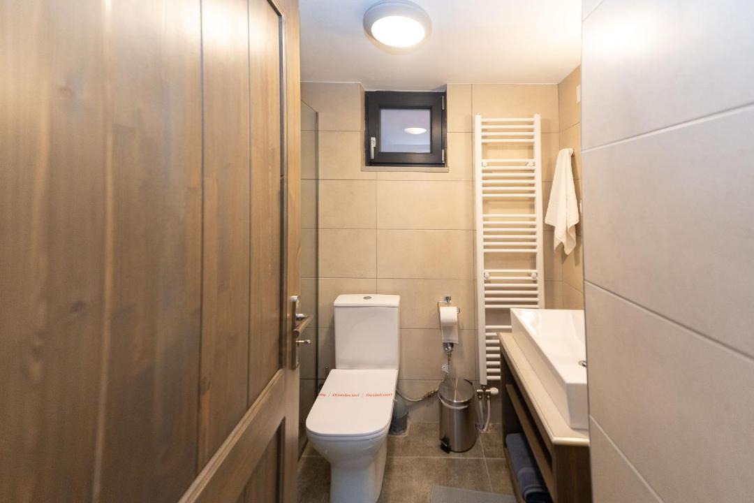 Photo of Bathroom in Mavromati